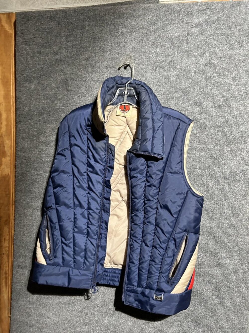 Vintage White Stag Vest Womens XL Blue Puffer Geometric Ski Insulated 70s